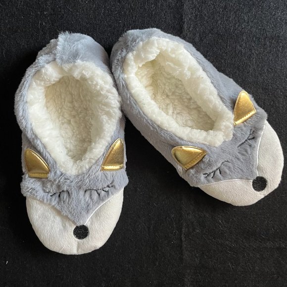 ‘Sleepy Cat’ Fleece Lined Childs Slippers Size 9 ¾” (Ages 10 – 11) - Picture 3 of 5